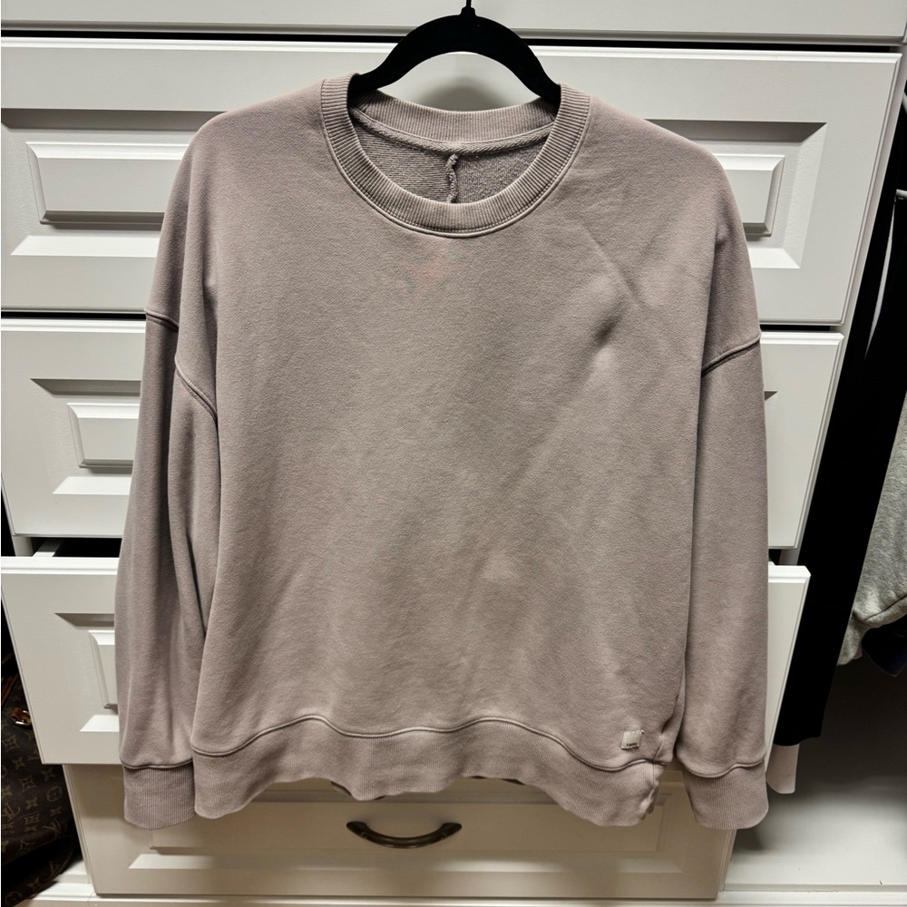 Vuori Crewneck Sweatshirt